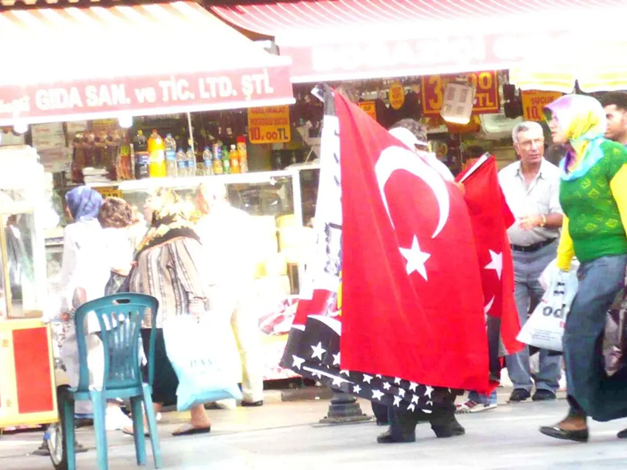 Globetrotting Teenage Girl Explores Various Countries