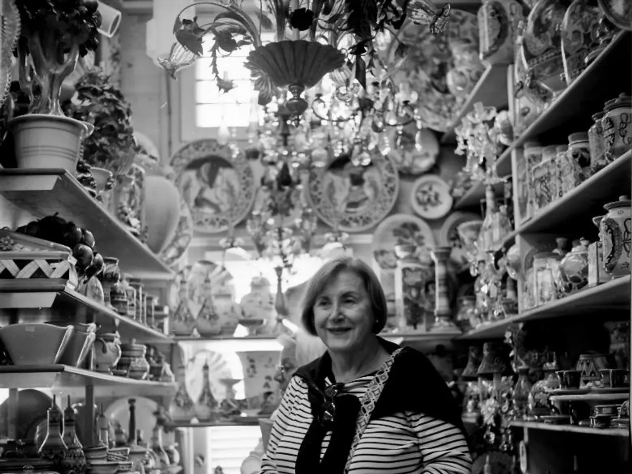 Exploring Antique Pottery: An Enduring Leisure Activity in 2025