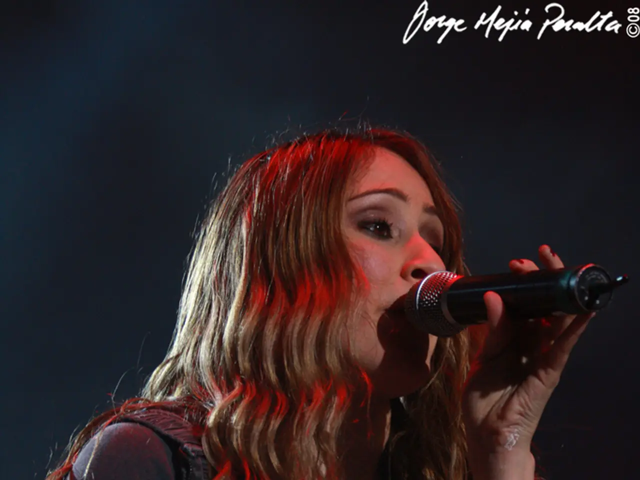 Home Recording: Essential Techniques for Vocal Recording