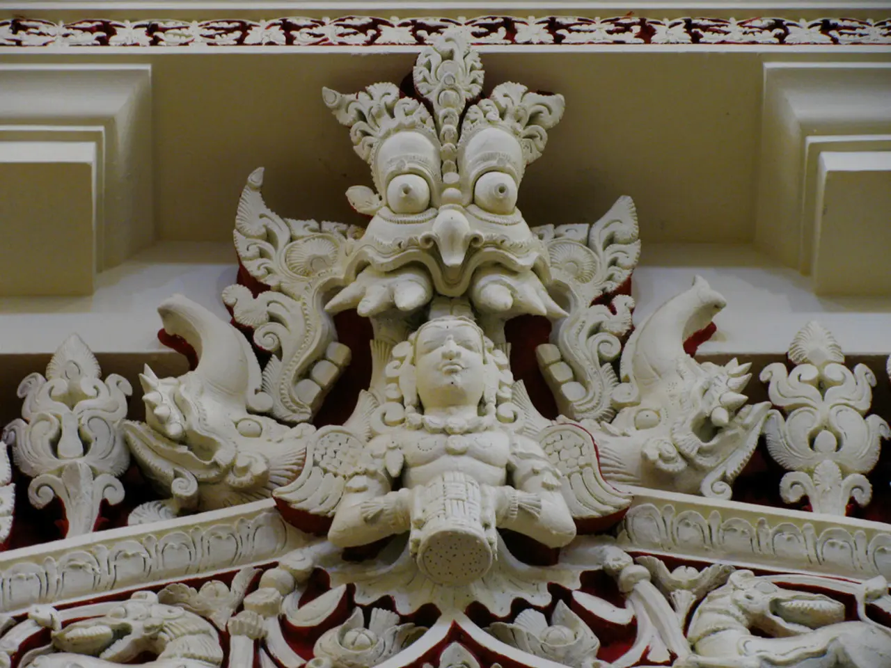 Sweetheart, Try Your Hand at 16 Fabulous Valentine's Day Crafts!