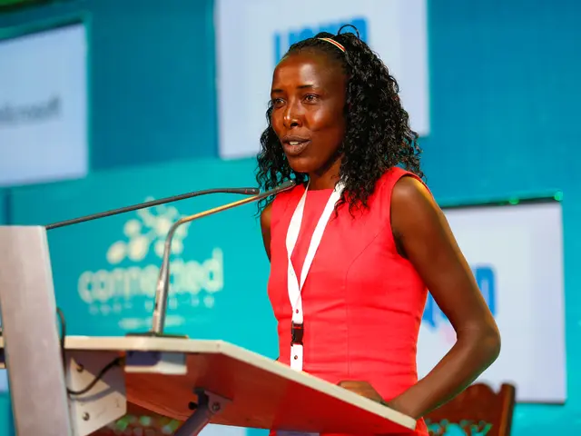 Inquiry about the current status of the Margot Friedländer Foundation, Mr. Dreinhöfer?