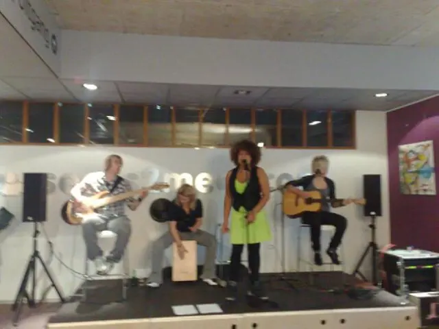 Designing a Perfectly Silent Private Cinema at Home