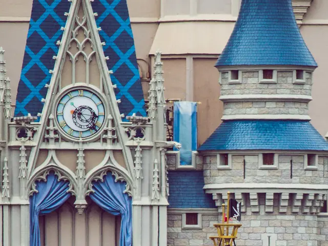 Miami's Must-Attend Parties to Hire a Party Bus For This Season's Events