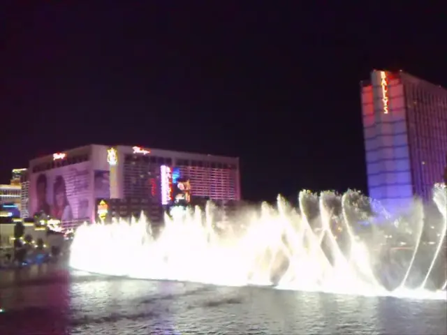 Evaluating the LifeSaver Jerrycan: Is it a Vital Vanlife Asset or Overrated?