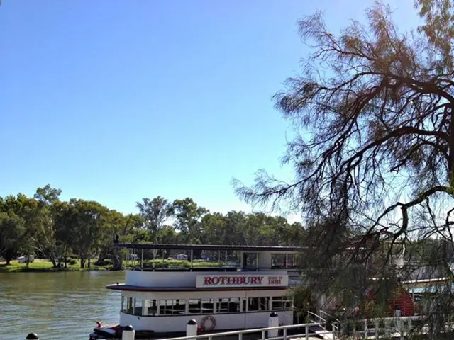 Scottish Lochside Retreat at Carie Estate - Romantic getaway nestled in Perthshire countryside