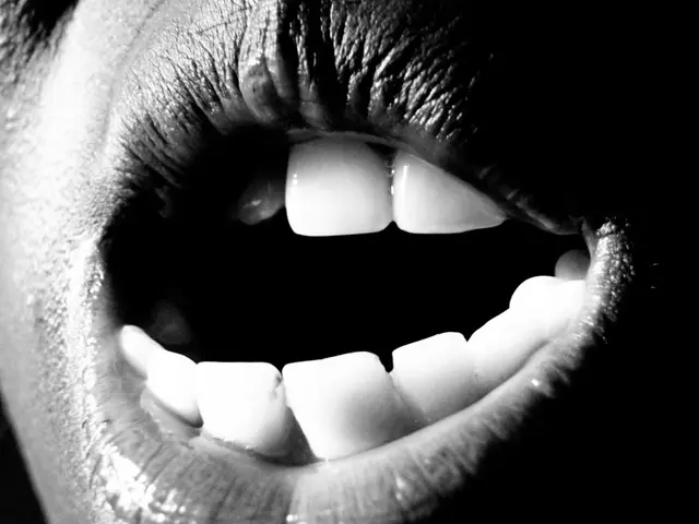 Mouth cancer symptoms, diagnosis methods, and treatment options